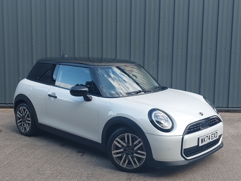 Mini Hatch F55 Mini 5-Door Hatch Cooper Exclusive Lci II Red #7