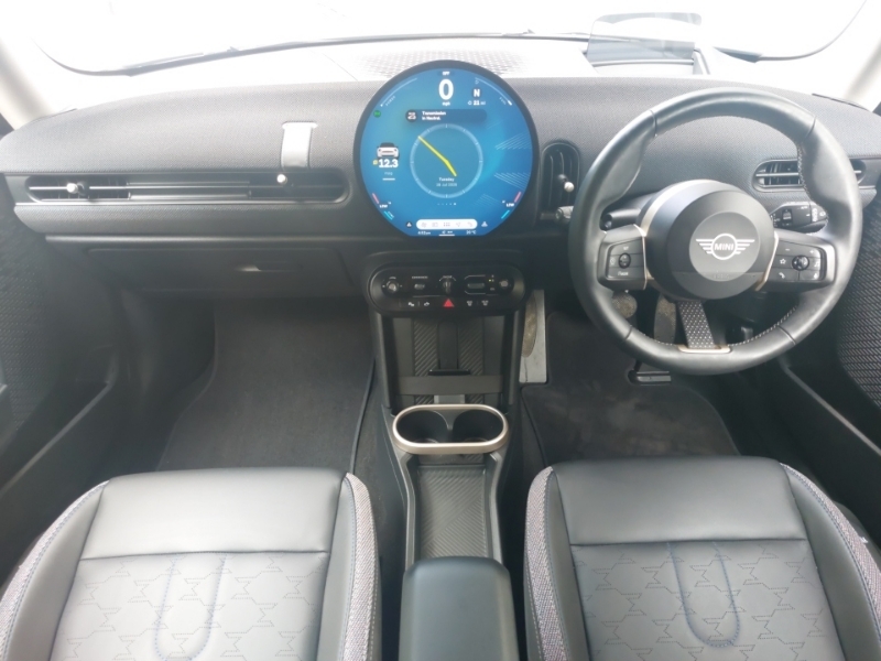 Mini Hatch F55 Mini 5-Door Hatch Cooper Exclusive Lci II Red #3
