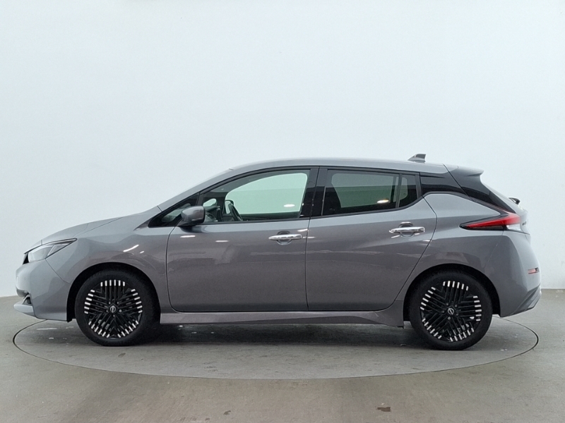 Nissan Leaf 110Kw N-connecta 39Kwh Grey #4