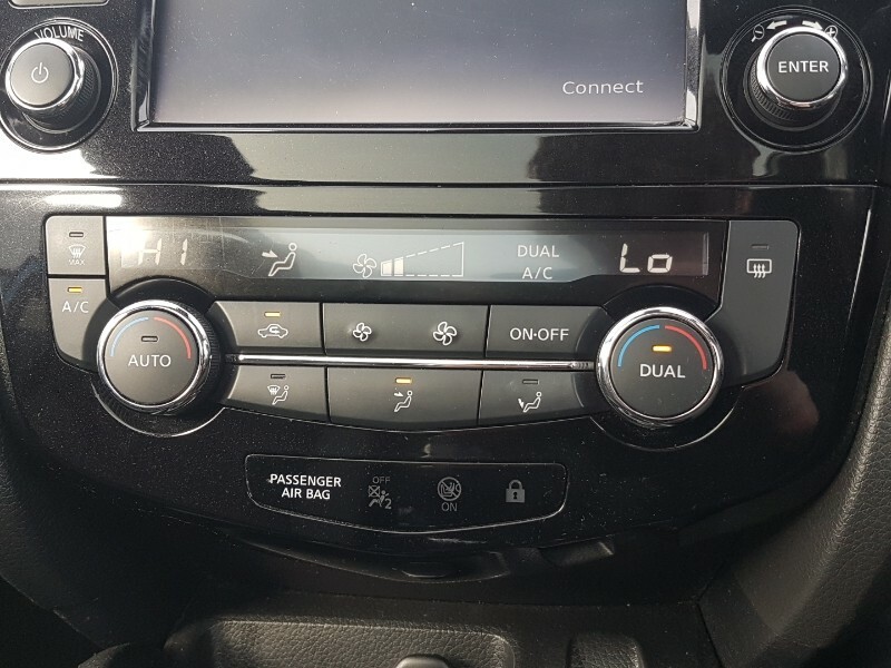 Nissan Qashqai Hatchback Grey #18