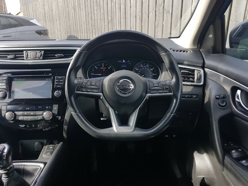 Nissan Qashqai Hatchback Grey #7