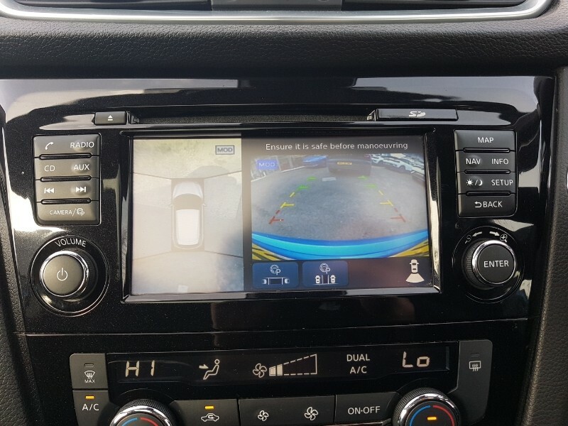 Nissan Qashqai Hatchback Grey #15