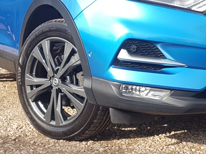 Nissan Qashqai Hatchback Grey #9