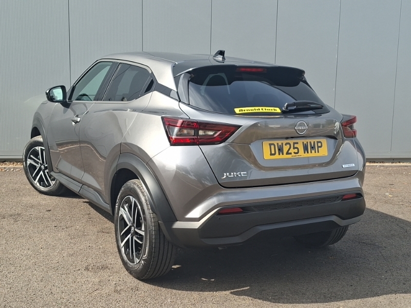 Nissan Juke 1.6 Hybrid N-connecta Grey #2