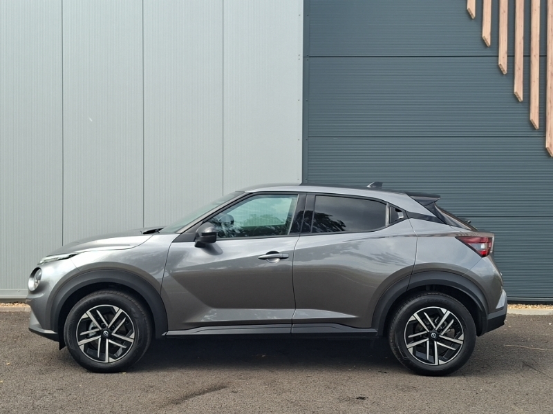 Nissan Juke 1.6 Hybrid N-connecta Grey #4