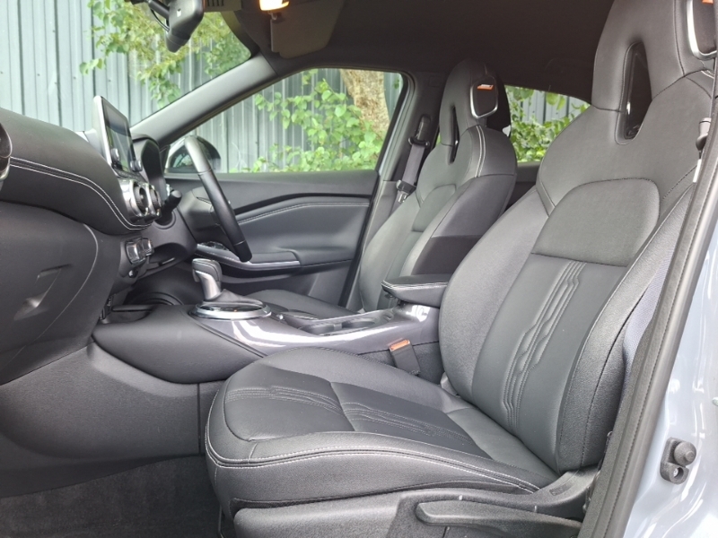 Nissan Juke 1.6 Hybrid Tekna Hatchback Grey #5