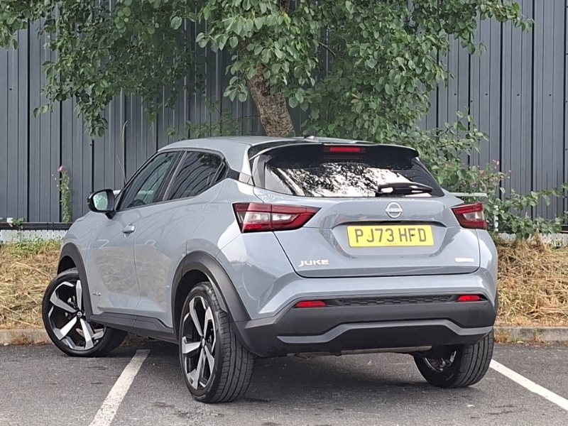 Nissan Juke 1.6 Hybrid Tekna Hatchback Grey #2