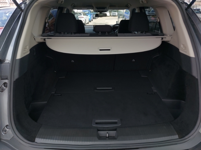 Nissan X-Trail 1.5 E-power 204 Acenta Premium Xtronic White #18