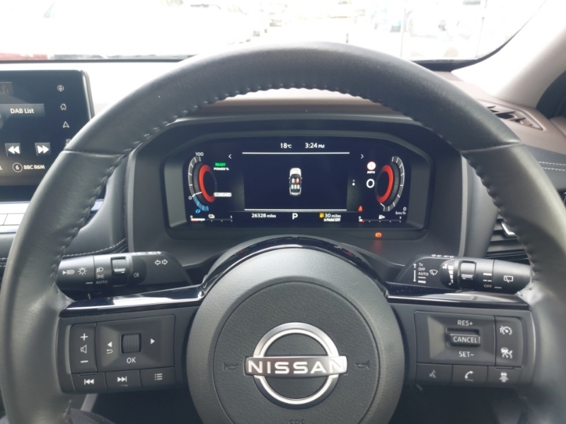 Nissan X-Trail 1.5 E-power 204 Acenta Premium Xtronic White #13
