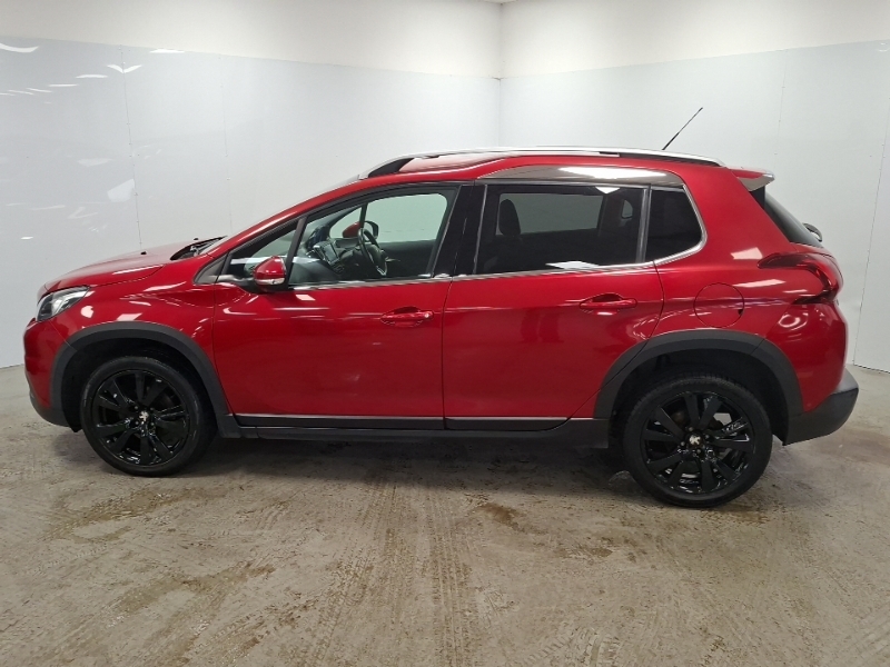 Peugeot 2008 1.5 Bluehdi 100 Allure 5 Speed Red #4