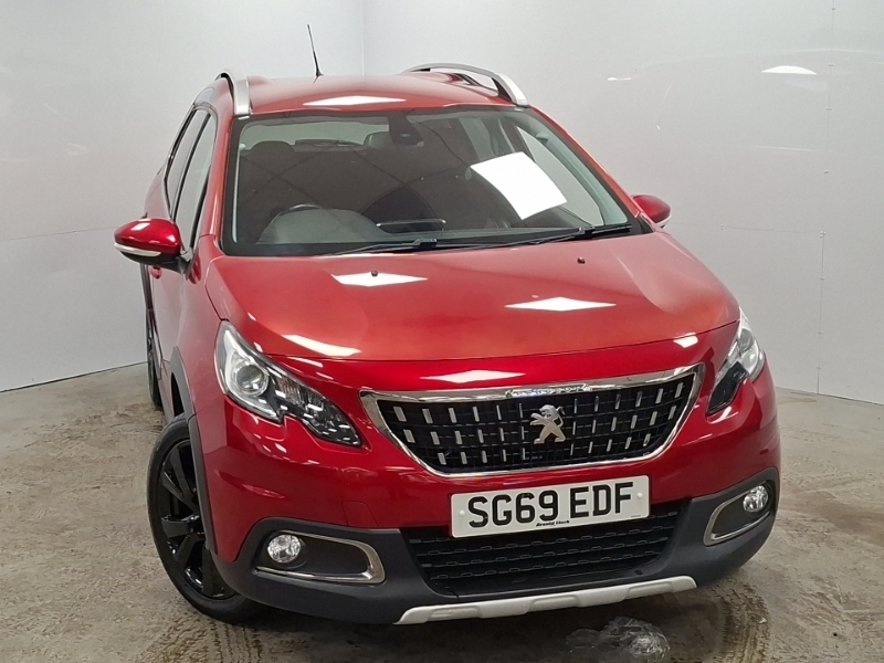 Peugeot 2008 1.5 Bluehdi 100 Allure 5 Speed Red