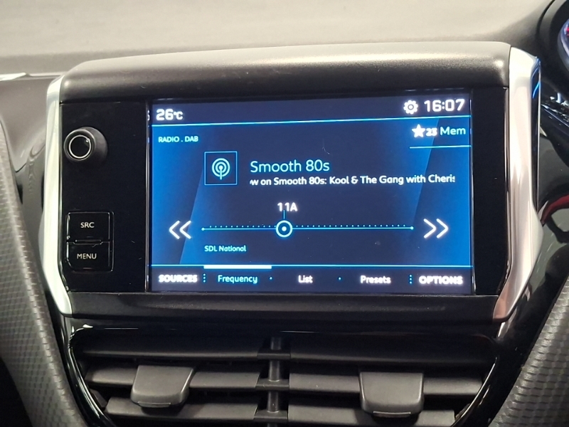 Peugeot 2008 Suv Red #11