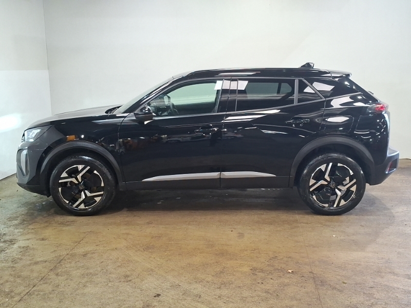 Peugeot 2008 1.2 Puretech 130 Allure Black #4