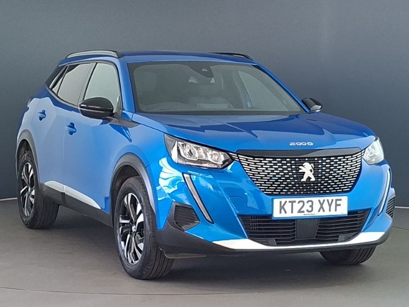 Peugeot 2008 1.2 Puretech Allure Premium Blue