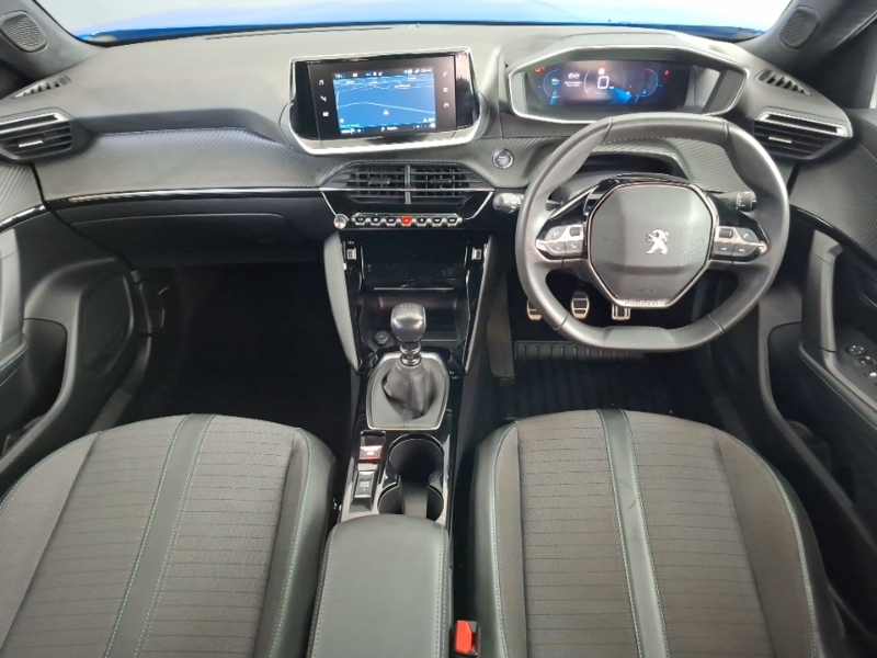 Peugeot 2008 1.2 Puretech Allure Premium Blue #3