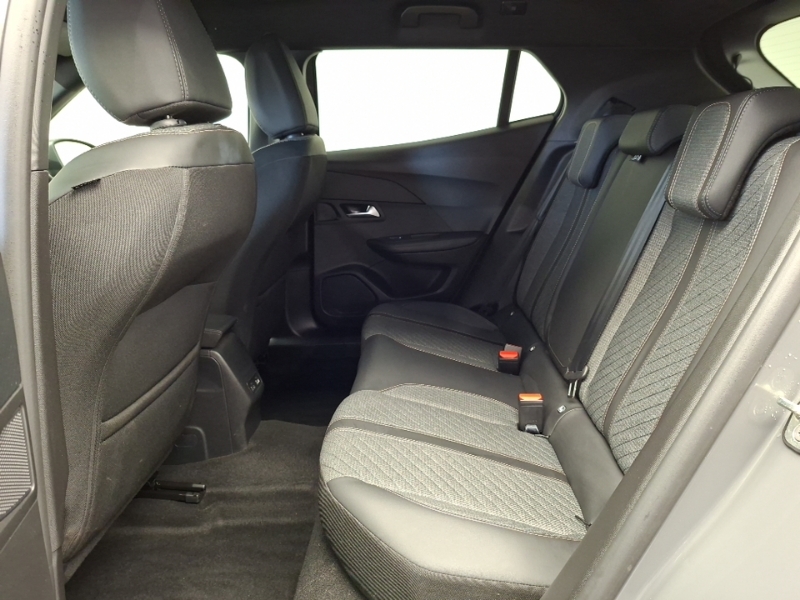 Peugeot 2008 1.2 Puretech Allure Grey #6