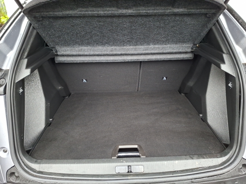 Peugeot 2008 Allure Black #18