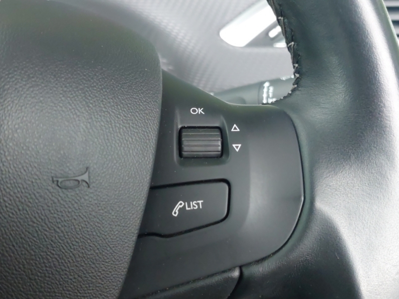 Peugeot 2008 Allure Grey #13