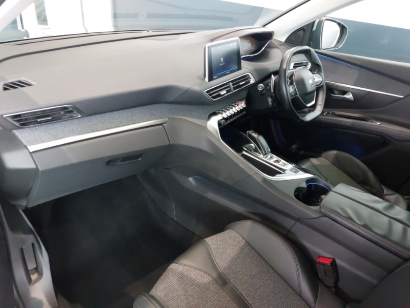 Peugeot 3008 1.2 Puretech Allure Eat6 Grey #5