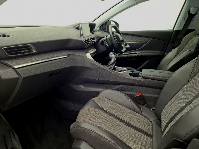 Peugeot 3008 1.6 Bluehdi 120 Allure White #5