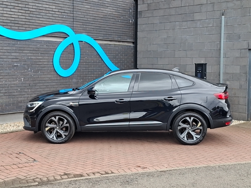 Renault Arkana 1.6 E-tech Full Hybrid 145 Engineered Black #4
