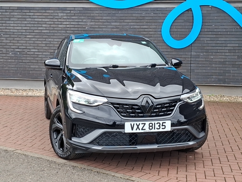 Renault Arkana 1.6 E-tech Full Hybrid 145 Engineered Black
