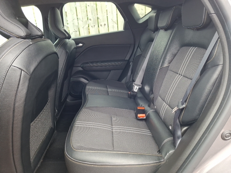 Renault Captur 1.6 E-tech Full Hybrid 145 Engineered Grey #6