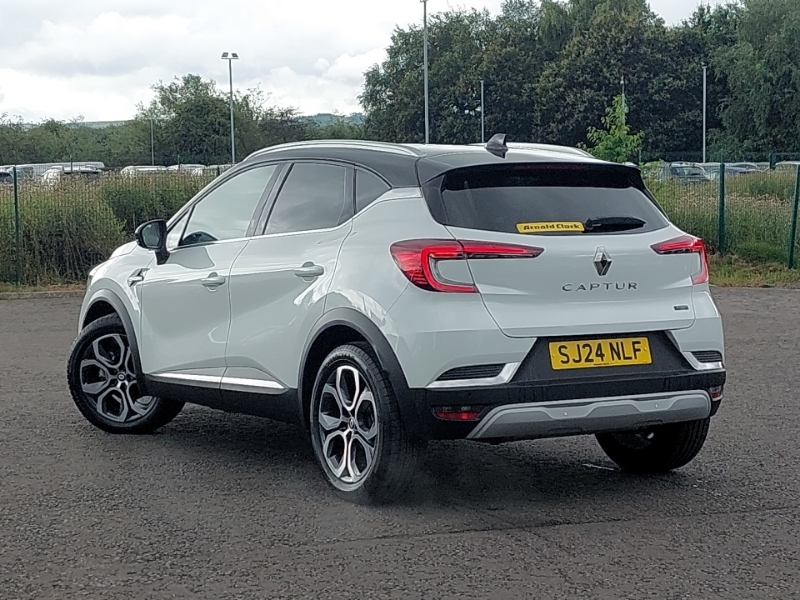 Renault Captur 1.6 E-tech Full Hybrid 145 Techno White #2