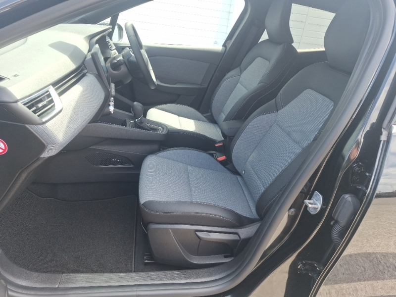 Renault Clio 1.6 E-tech Full Hybrid 145 Techno Black #5
