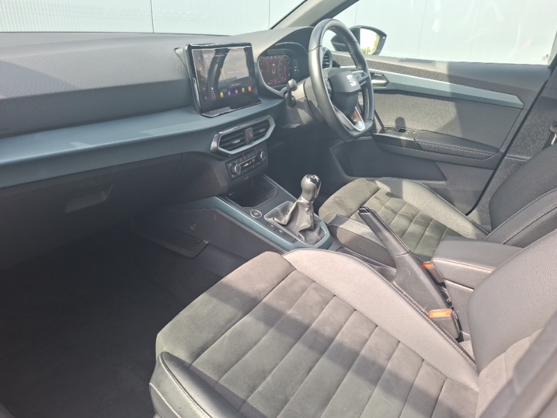 Seat Arona 1.0 Tsi 110 Xperience Lux Black #5