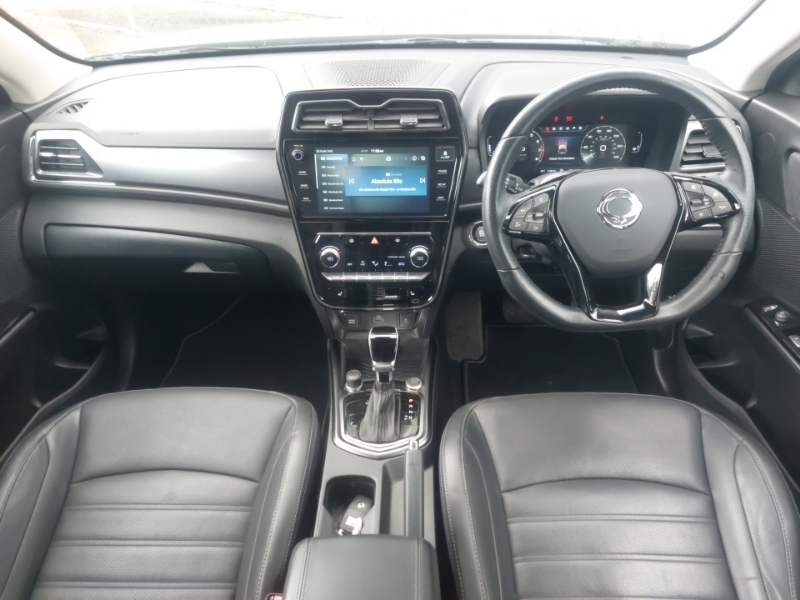 SsangYong Tivoli 1.5P Ultimate Red #3