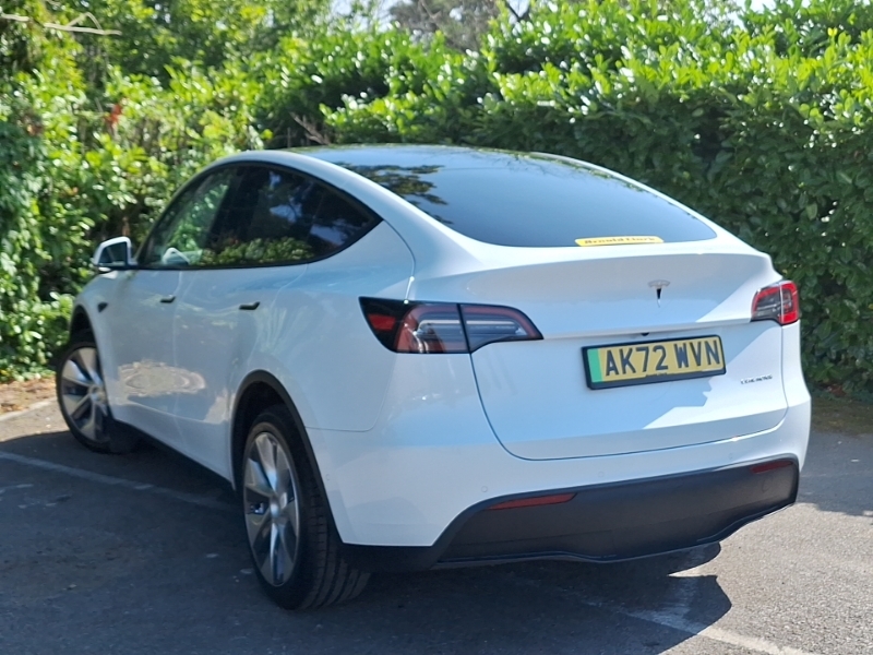 Tesla Model Y Long Range Awd White #2