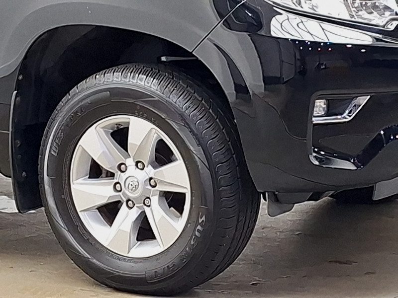 Toyota Land Cruiser 2.8 D-4d Active 7 Seats Black #20