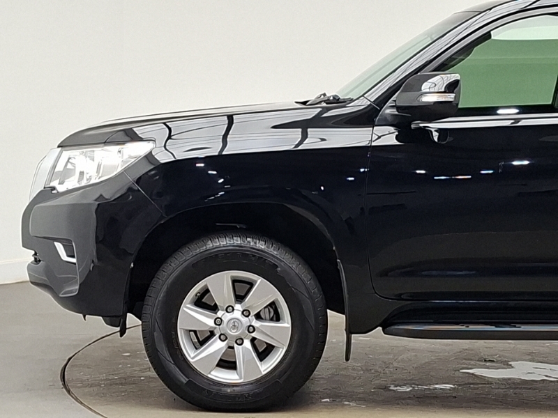 Toyota Land Cruiser 2.8 D-4d Active 7 Seats Black #19