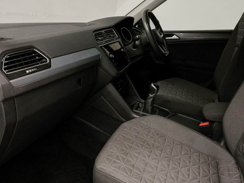 Volkswagen Tiguan 1.5 Tsi Life Grey #5