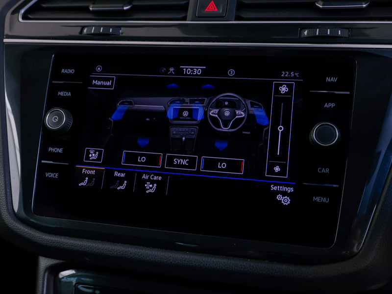 Volkswagen Tiguan Elegance Blue #16