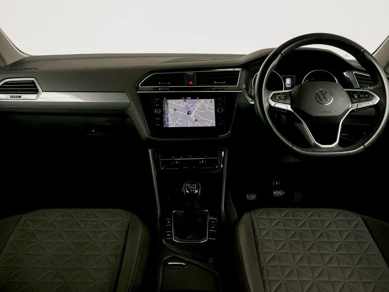 Volkswagen Tiguan 1.5 Tsi Life Grey #3