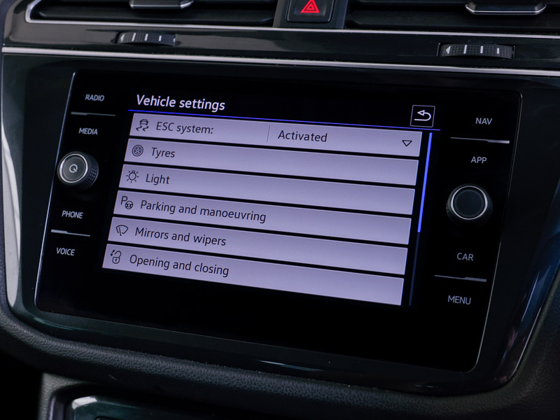 Volkswagen Tiguan Elegance Blue #12