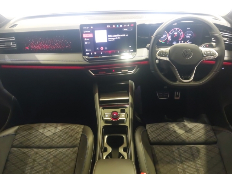 Volkswagen Tiguan Elegance Black #3