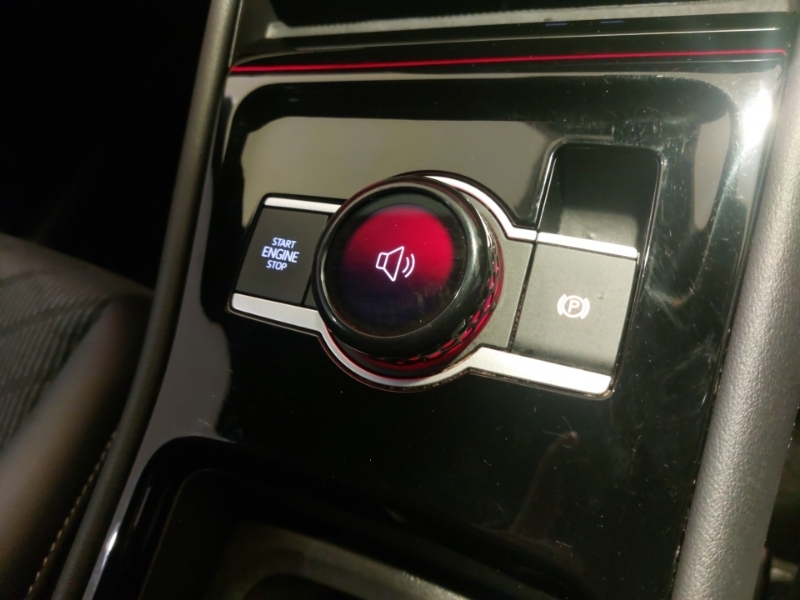 Volkswagen Tiguan Elegance Black #15