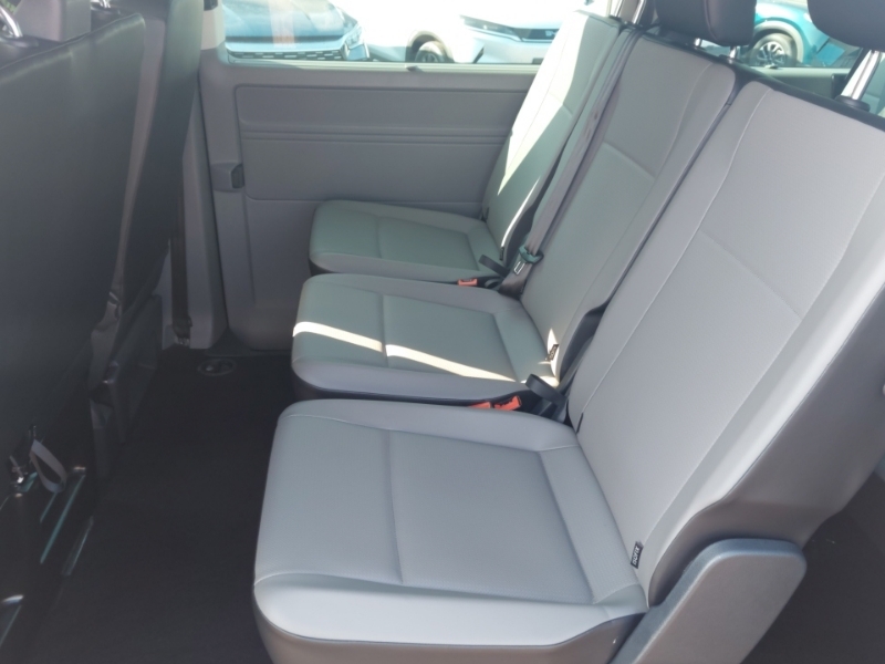 Volkswagen Transporter Shuttle 2.0 Tdi 150Ps Se Minibus Black #6