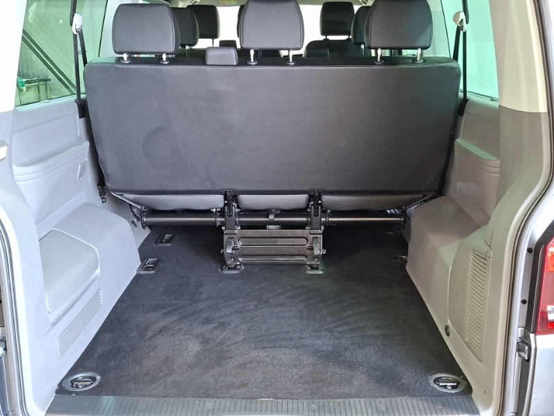 Volkswagen Transporter Shuttle 2.0Tdi1506d T32 Lwb Mb Dsg Black #18