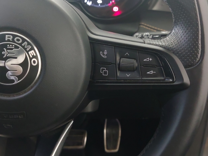 Alfa Romeo Tonale 1.3 Phev Veloce #13