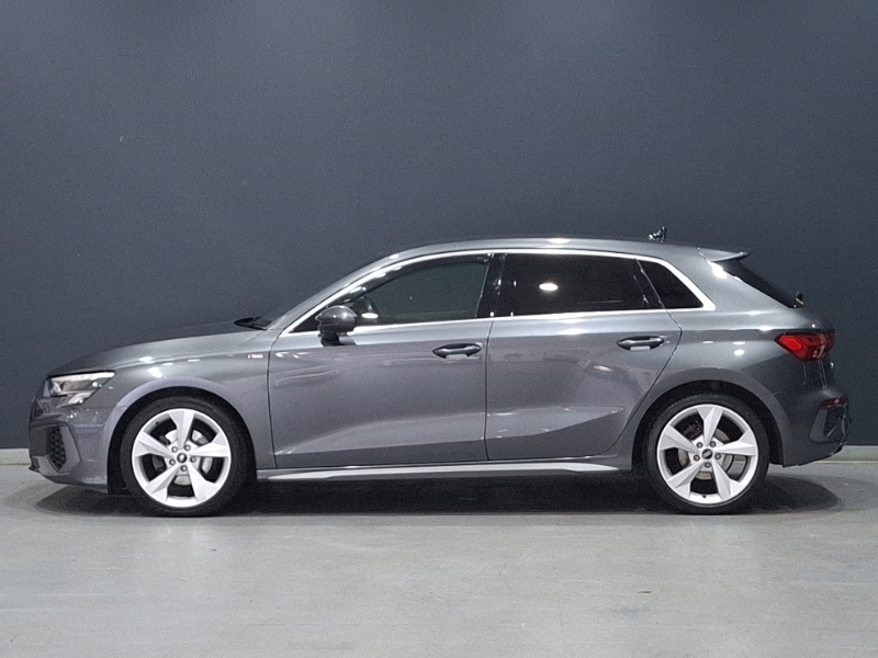 Audi A3 30 Tfsi S Line S Tronic Grey #4