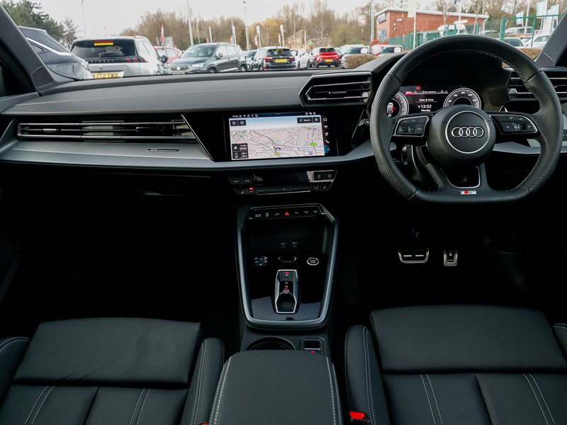 Audi A3 40 Tfsi E S Line S Tronic Black #3