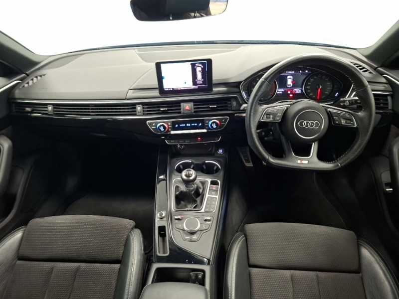 Audi A4 35 Tfsi Black Edition Black #3