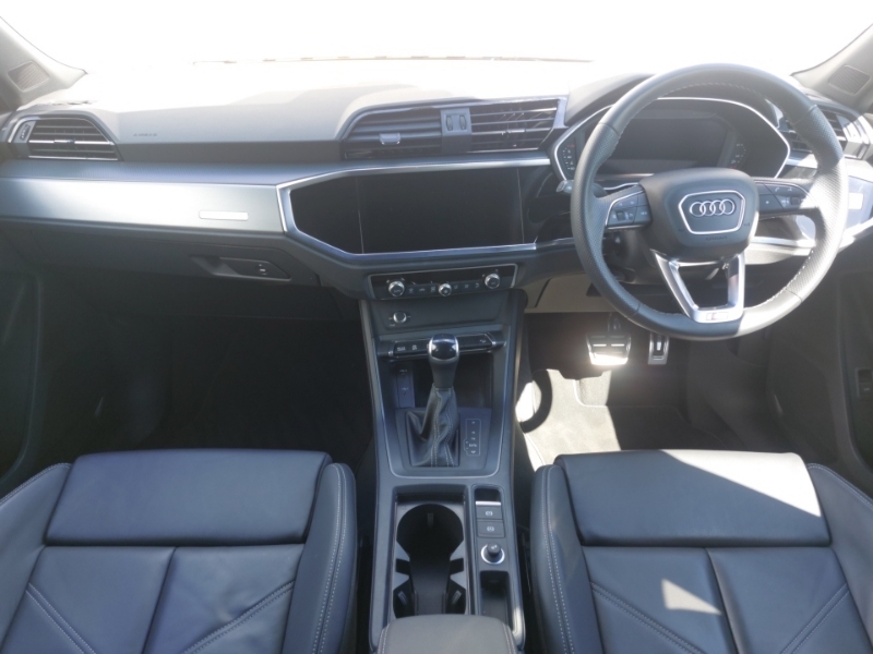 Audi Q3 35 Tfsi S Line S Tronic Leather Blue #3