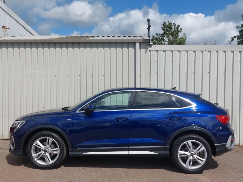 Audi Q3 35 Tfsi S Line S Tronic Leather Blue #4