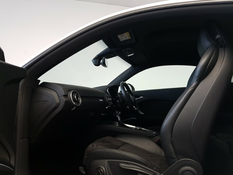 Audi TT 2.0T Fsi S Line S Tronic White #5