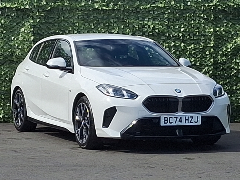 BMW 1 Series 120 M Sport Step White